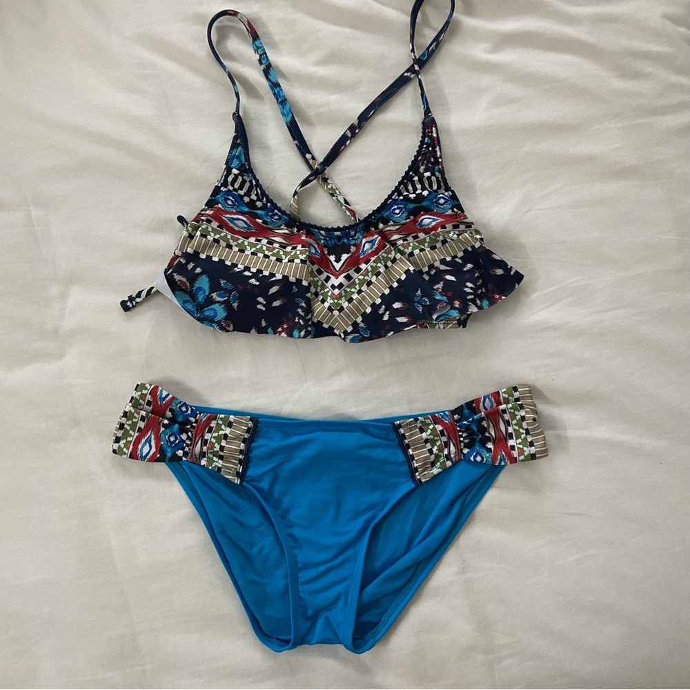 Lucky Brand Flattering bikini swim suit
